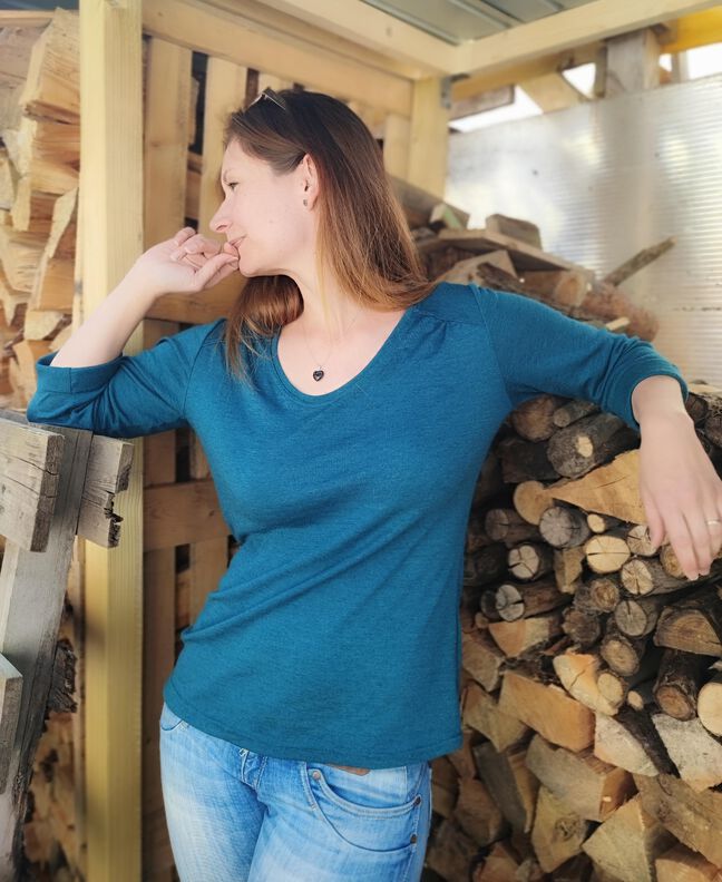 "Summer Blues" eine Bluse mit raffinierter Raffung, 32-46 image number 7