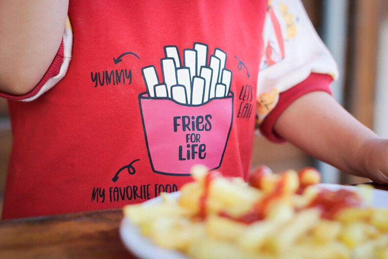 PLOTTDATEI - FRIES BEFORE GUYS image number 2