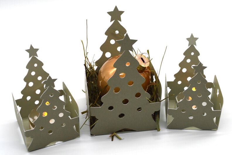 Plott Weihnachtsbaum Körbchen Teelicht Lichterhaus image number 3