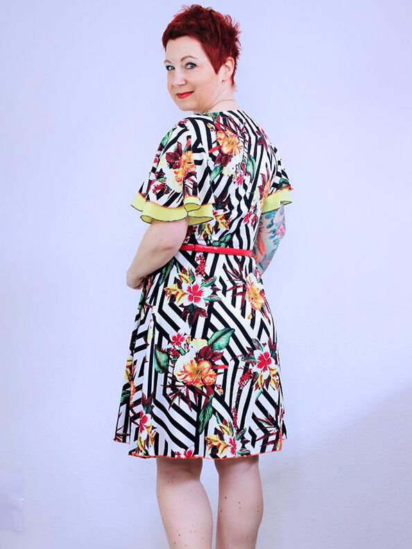 Add on KLEID PETITE KATIANE PDF-A4, A0 und BEAMER image number 9