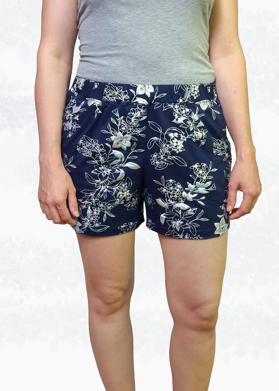 Sommer Shorts „Anni“ mit Gummibund & Fake-Schlitz (34–50) image number 2