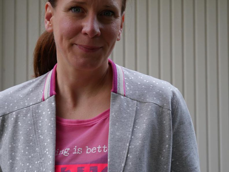 Die schnieke Wiebke - der fesche Blazer image number 4