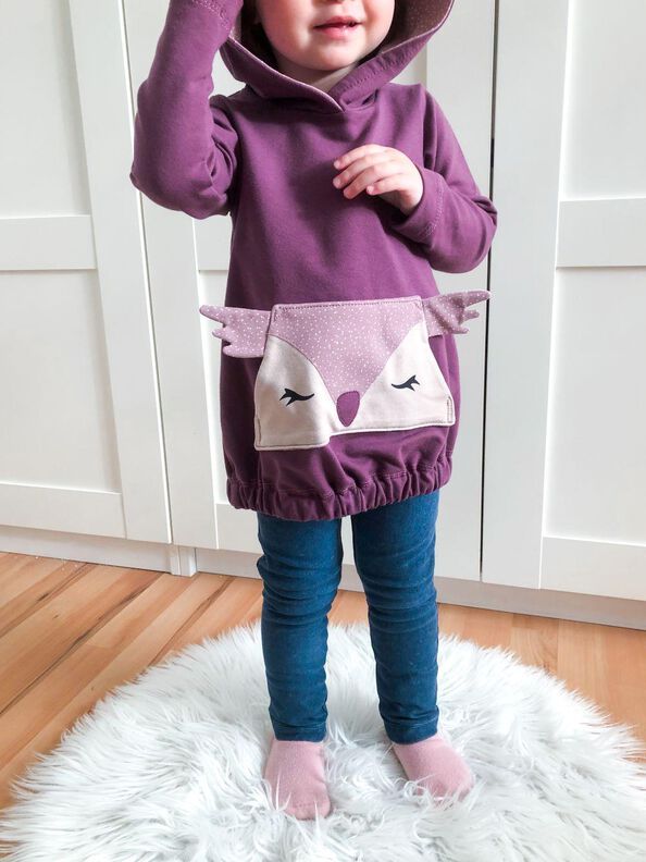 Beverly #81 - Girly Hoodie image number 3
