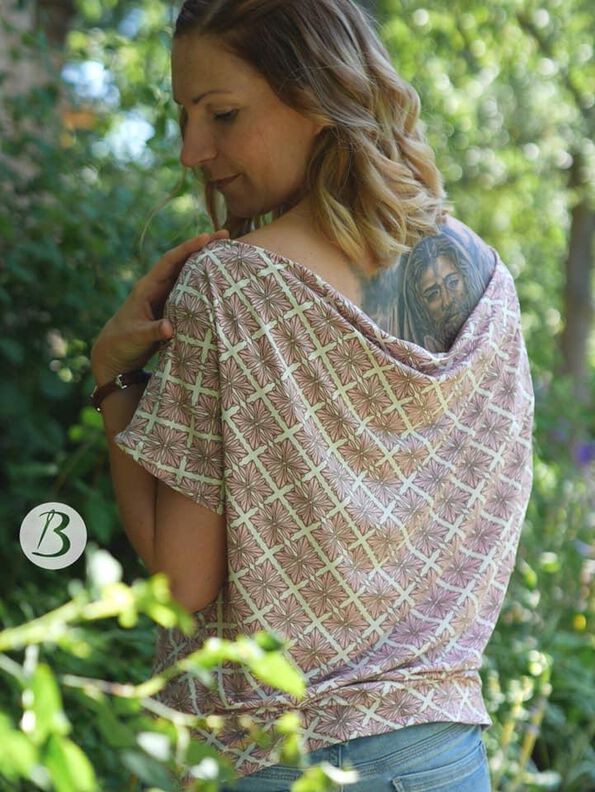 Wasserfall-Shirt Miss MaliMala image number 7