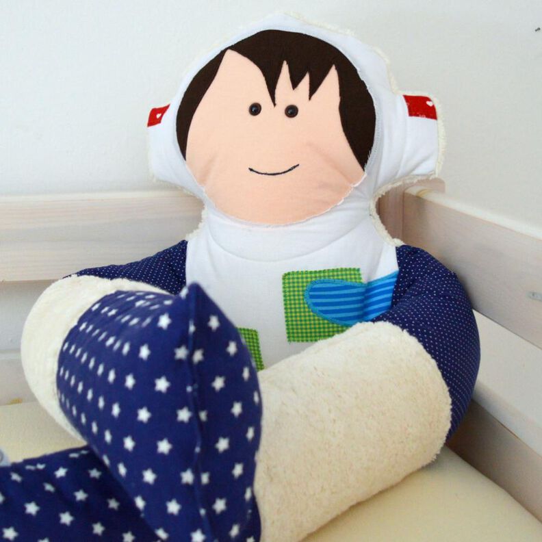 Nähanleitung Bettschlange Astronaut Rudi image number 1