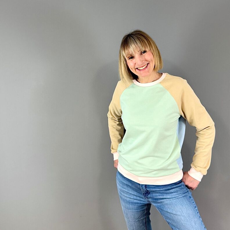Basic Raglan Sweatshirt |  Bündchen oder Saum image number 1