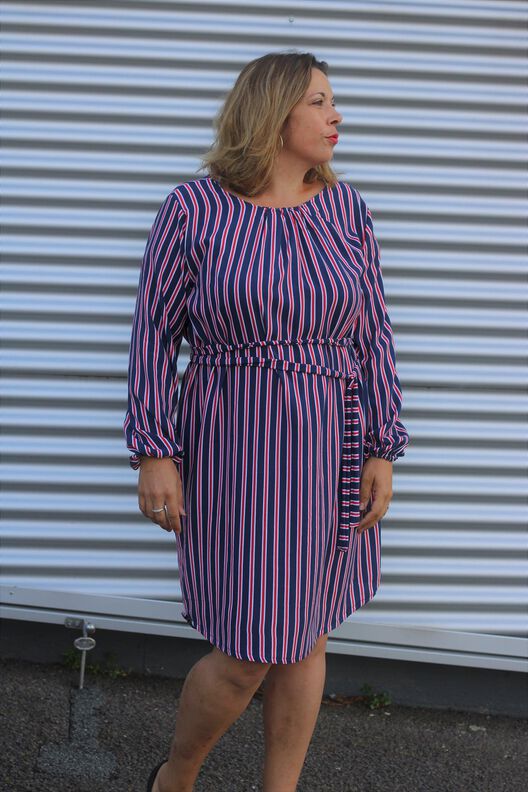 Bluse/Kleid AVELLINO Gr. 32-54 Ebook Schnittmuster image number 2