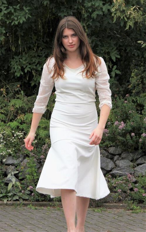 Kleid "SANTINA" Nähanleitung & Schnitt Gr. 110 - 152 image number 5