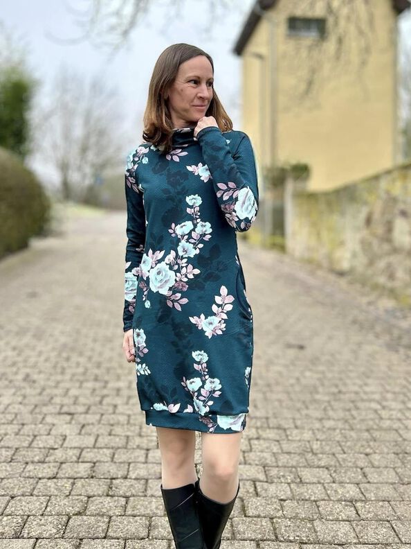 Querida - Raglan Sweatkleid Gr. 34 - 52 image number 5