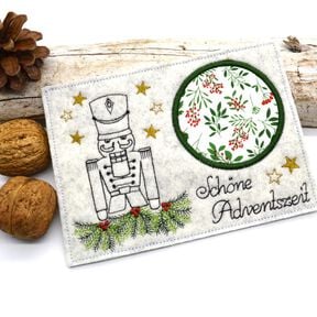 Stickdatei Mugrug Untersetzer Nussknacker ab 12x18cm