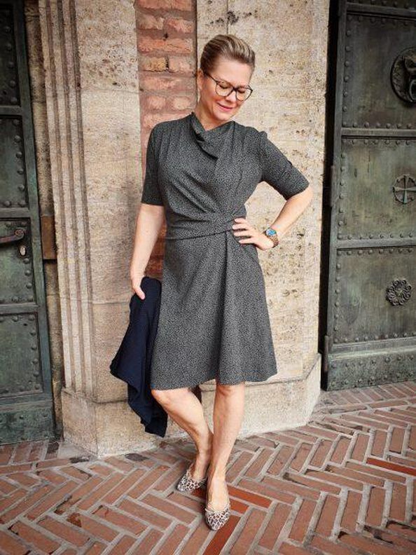 Kleid  "JESSICA", Schnittmuster Gr. 158-46   image number 4