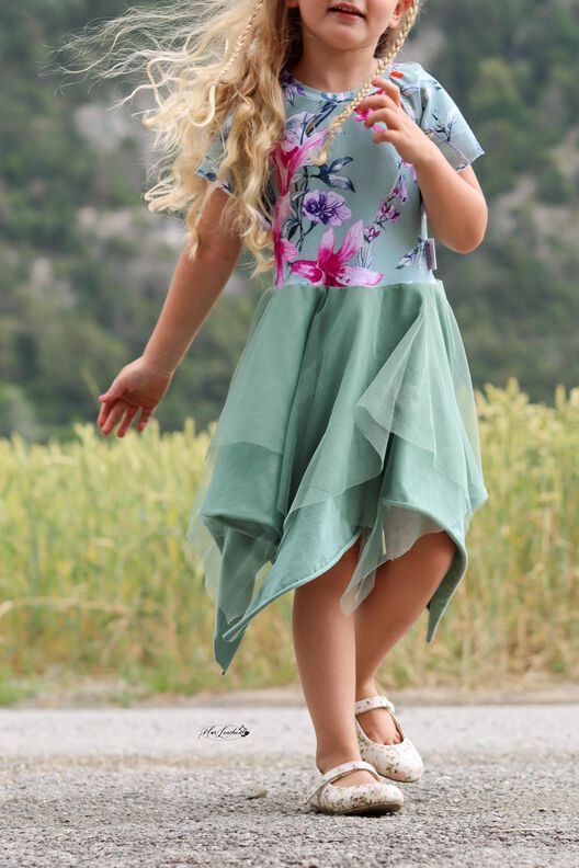 BEAMER + A0  lovely fast dress 74-164 Tüllkleid Drehkleid image number 4