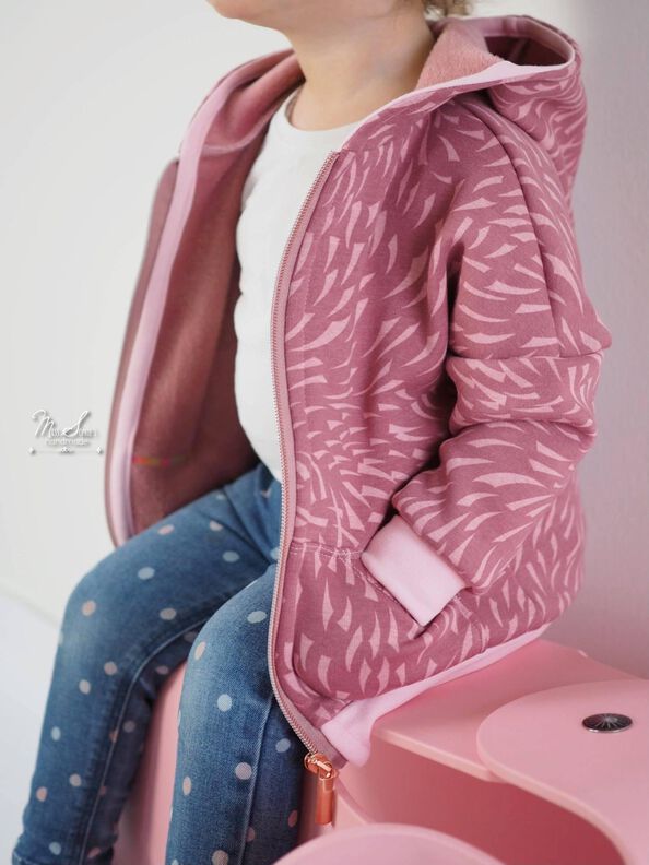 *Kids Sweater Jacket* Sweatjacke Volantjacke Ballonärmel  image number 7