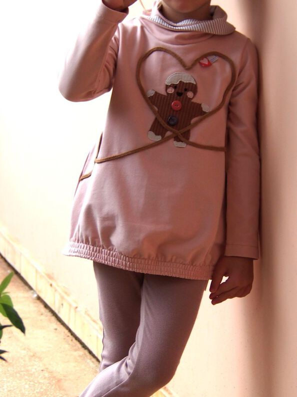 Beverly #81 - Girly Hoodie image number 10
