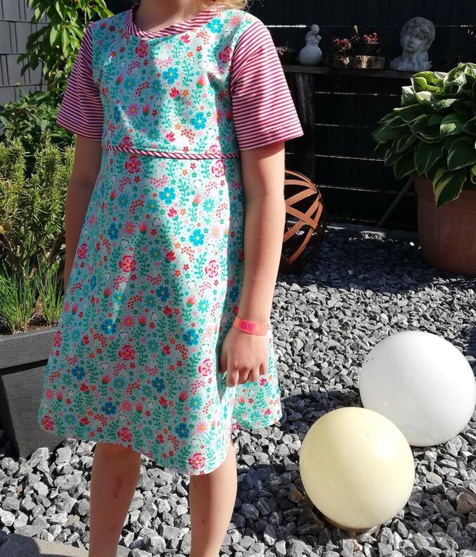 Kleid, Jerseykleid "OLGA", Gr. 110 - 152 image number 4
