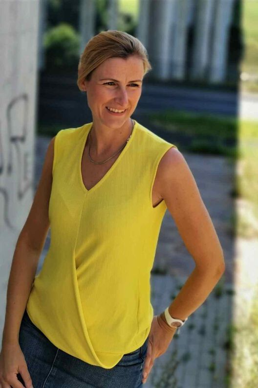 Jule- Schnittmuster Wickelshirt 34-54 image number 6