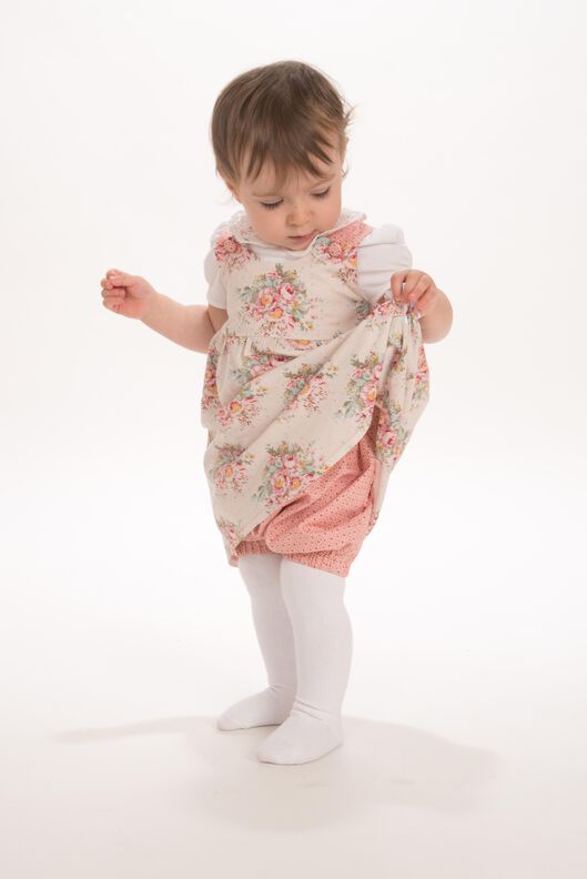 CLARA + EMI Schnittmuster Babykleid und Pumphose image number 10
