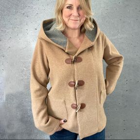 Wolljacke, Sweatjacke mit Kragen oder Kapuze (34-58) JACA 