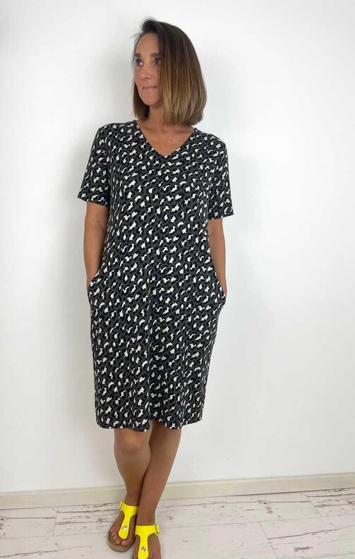 Cofort Fit Kleid "IBA" Nähanleitung Gr. 42–54 image number 5