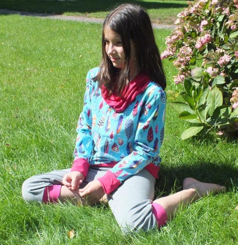 Sweatshirt / Kapuzenpullover "Finia", Gr. 110-152 image number 8