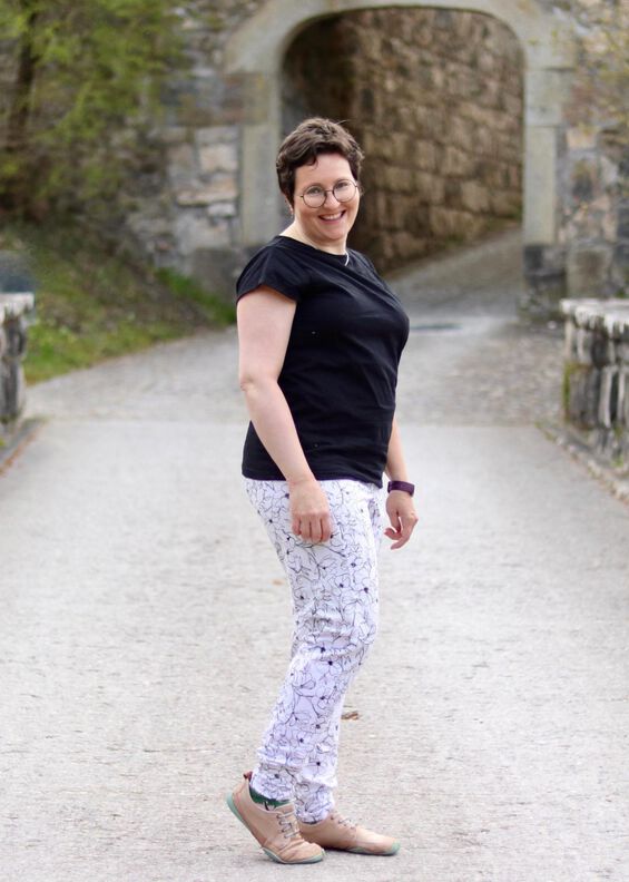Joggingpants Jardin DE/EN/FR image number 3