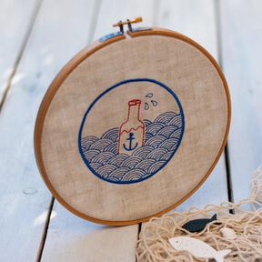 Bullauge mit Flaschenpost – Stickdatei 10×10 I 13×18 I 16×26