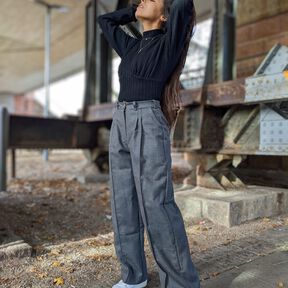 Patli Hose - High Waist Oversize-Look mit Leistentaschen