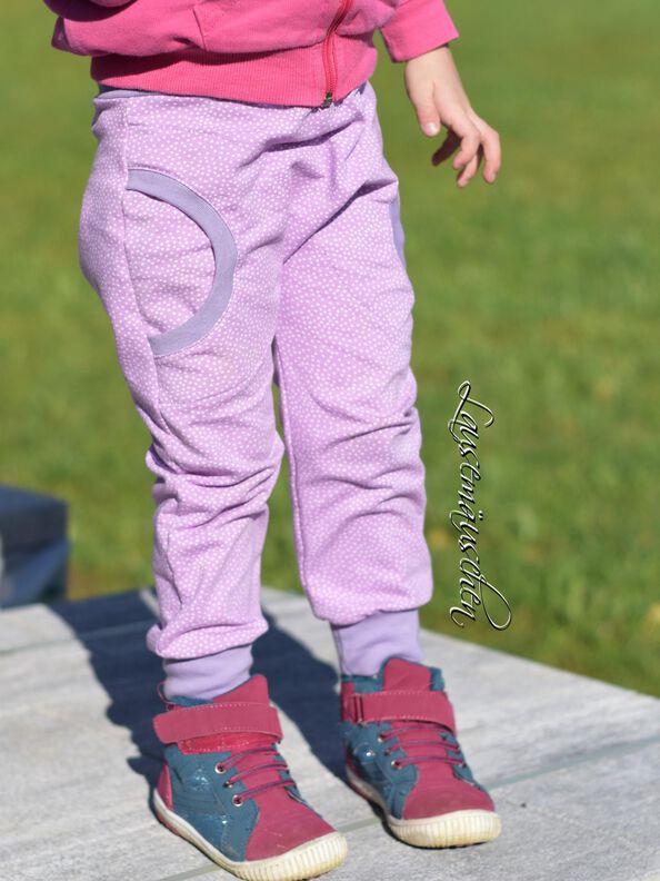*Cool Pants* Basic Hose mit Knieteilung, Öhrchen & Taschen image number 9