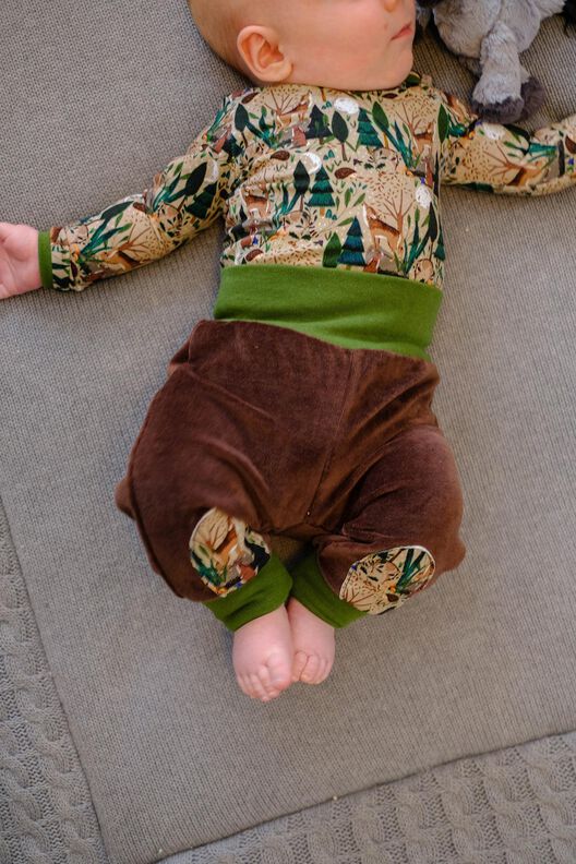 Baby Basics: Body, Shirt, Hose und Pulli 50-104 image number 7