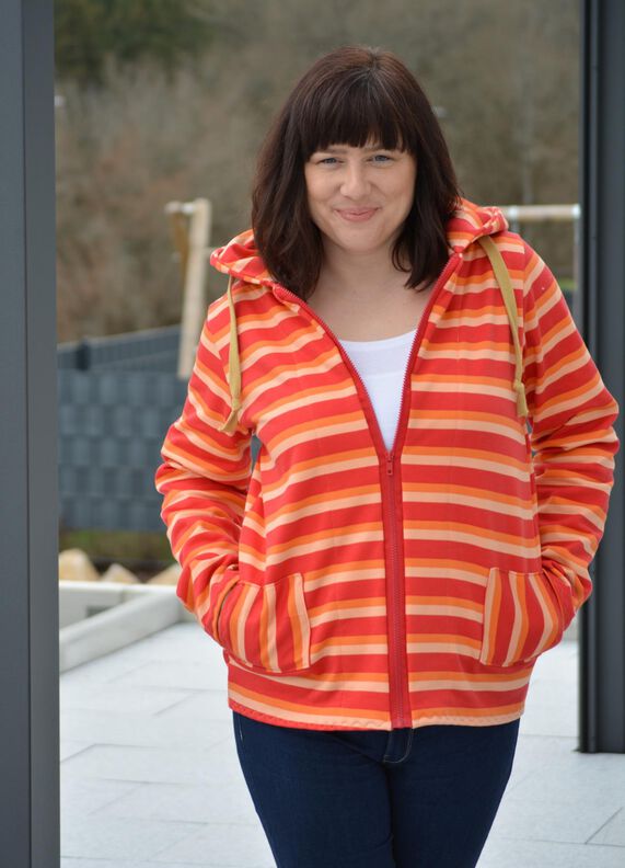 Wolljacke, Sweatjacke mit Kragen oder Kapuze (34-58) JACA image number 4