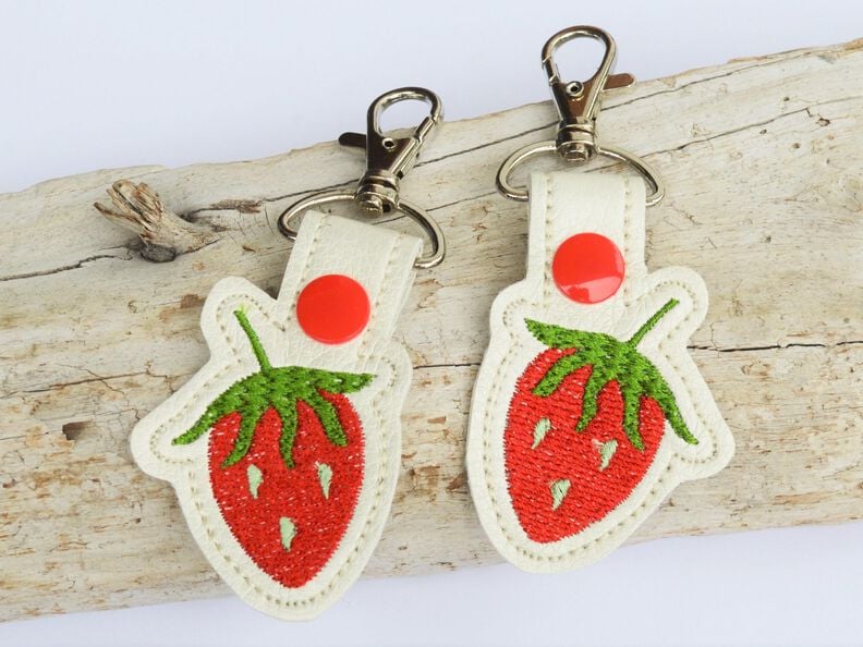 ITH Stickdatei Schlüsselanhänger Erdbeeren image number 4