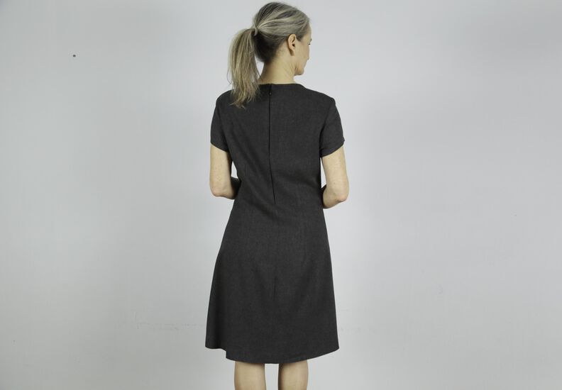 FRAU AMELAND - Variables Kleid mit Falten S-XL image number 3