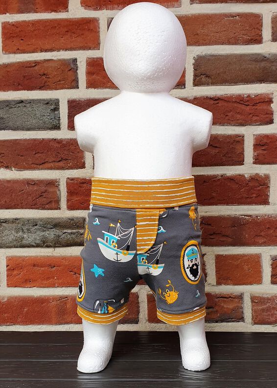 Babyshorts „Bobby“ mit Seitenstreifen Gr. 44-98, A4+A0 image number 2