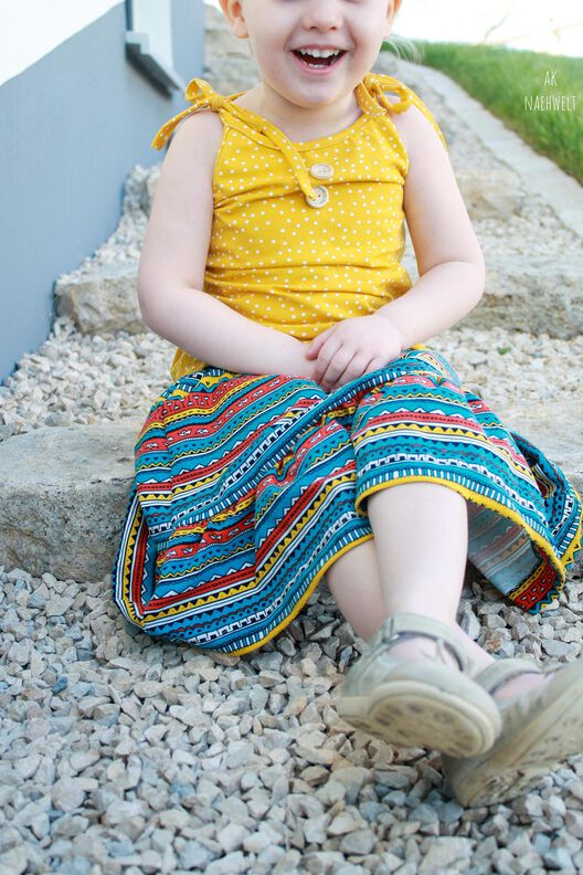 Kombi eBook *Girls Boho Skirt & Ruffle Top*  image number 2