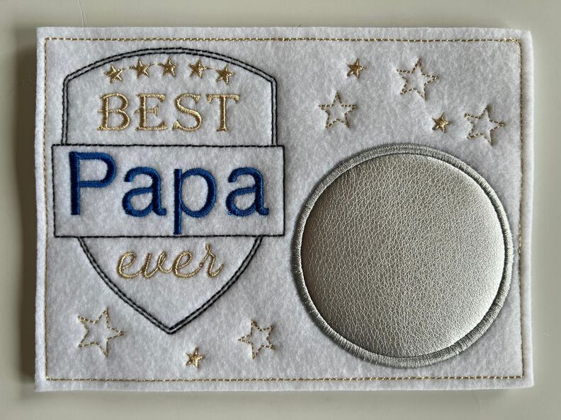 Stickdatei Papa Mug Rug Tassenteppich image number 3