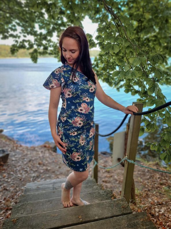 Offshoulder Kleid Spalina 34 - 52 FunkelRosa image number 2