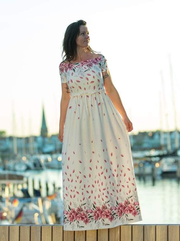 (Maxi)kleid Carmenkleid Kaya Nähanleitung und Schnittmuster  image number 2