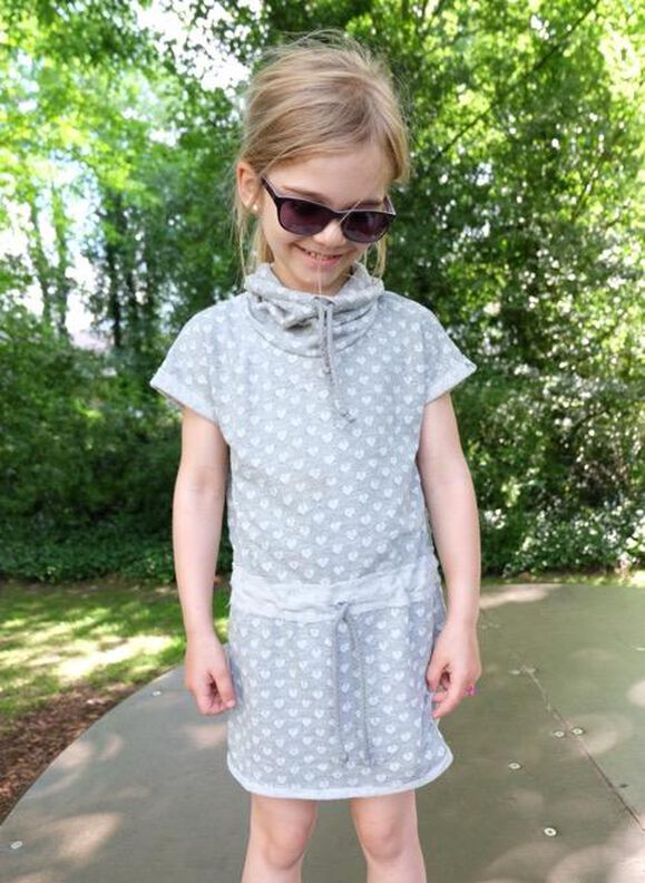 Kleid, Sweatshirtkleid "Reese", SchnittmusterGr. 110-152 image number 4