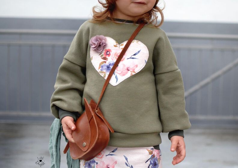 *Girls Sweater Dress*Sweater Hoodiekleid Ballonärmel  image number 2