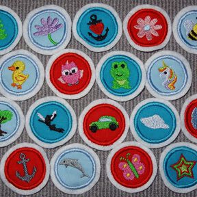 2cm Minis jeweils mit 3cm Button 54 Motive Stickdatei