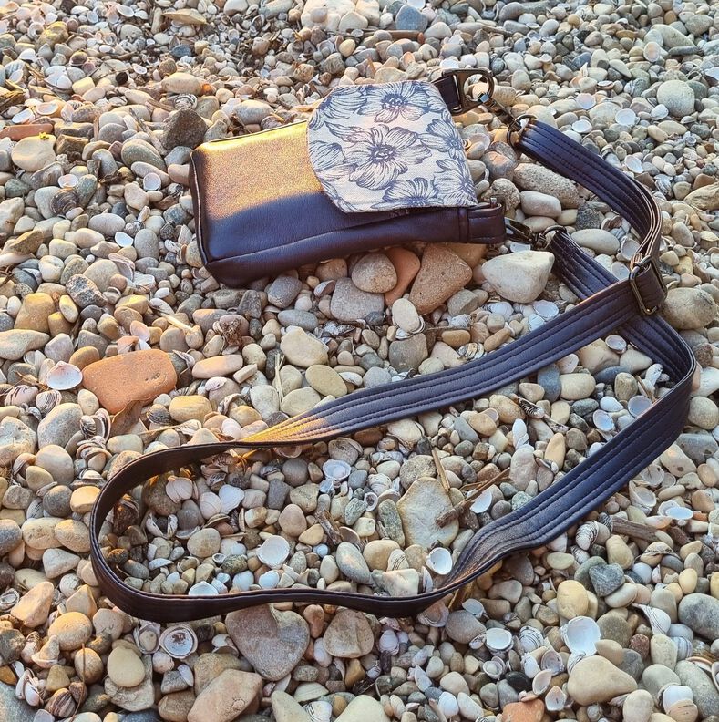Handytasche Josy beamerfähig image number 6