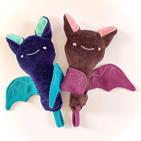 Fledermaus Greifling, Gratis Stickdatei + Handsticken 