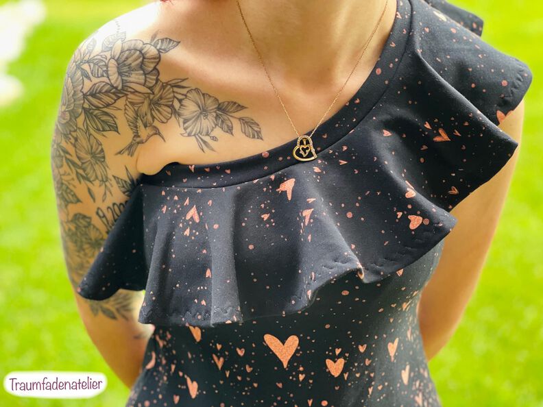 Offshoulder Kleid Spalina 34 - 52 FunkelRosa image number 5