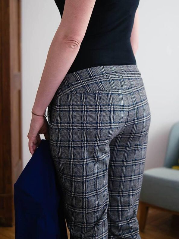 Chino Hose CONFORTA FEMININ (34-48) Schnittmuster image number 2