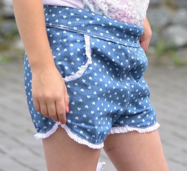 Sommerhose/Short/Hot Pants Gr. 158-46 image number 4