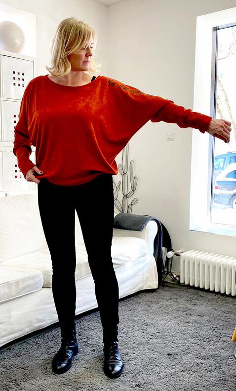 Fledermaus-Kleid, Shirt (XS-XXL) GULA Damen Schnittmuster image number 8
