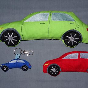 Auto Kissen und Anhänger ITH Stickdatei