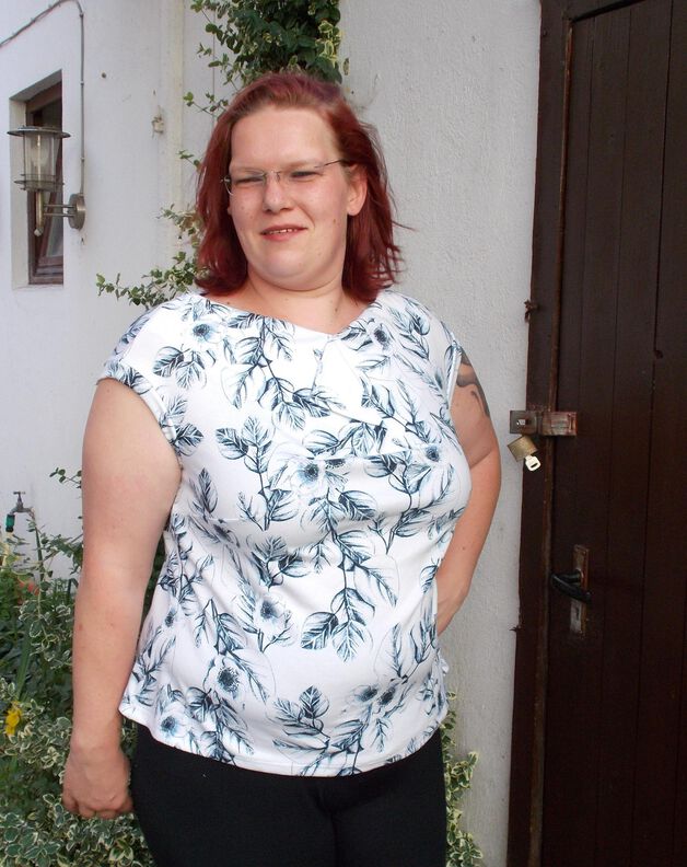 Shirt/Kleid RITA Gr. 34-52 PDF-Schnittmuster A4, A0 und Nähanleitung image number 9