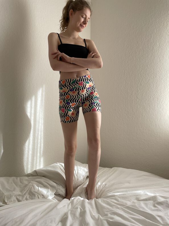 Radlerhose | Yoga Shorts | Schnittmuster XXS - XXL | Livia image number 9