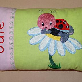 Stickdatei Marienkäfer Blume Kissen Lätzchen SET ITH